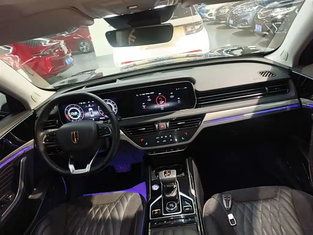 Hongqi HS5 2022 Facelift 2.0T Smart Flag Enjoyment Edition фото 10