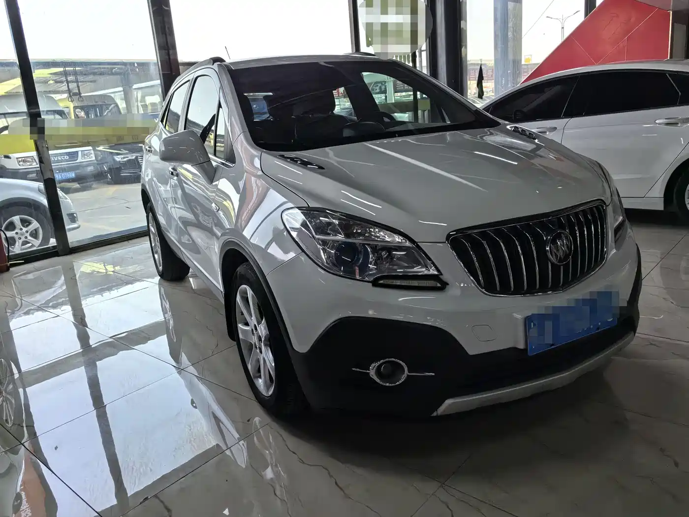 Buick Encore 2015 1.4T Automatic 4WD All-round Flagship фото 3