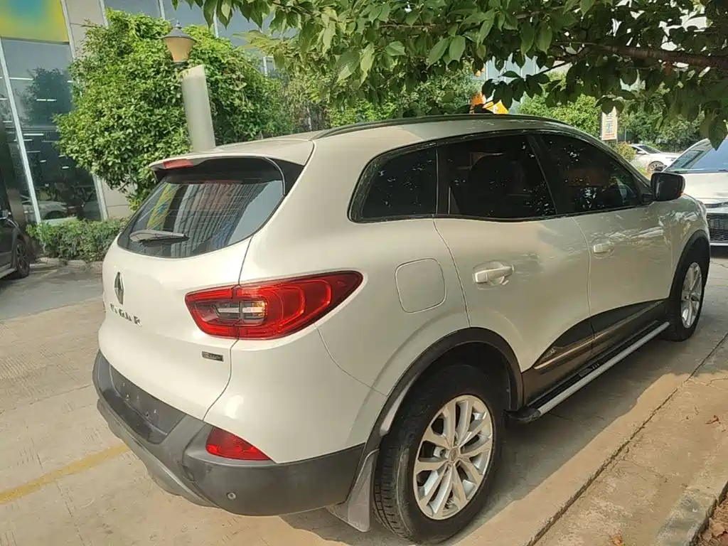 Renault Kadjar 2016 2016 2.0L 2WD Leading