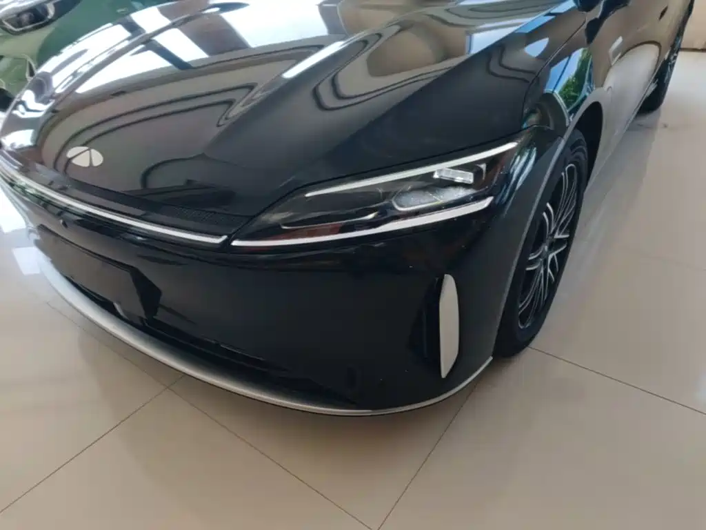Chery Fengyun Fengyun A9L 2025 2025 Model 260 Extended Range Premium Edition