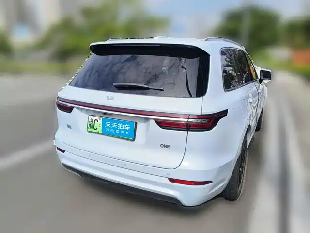 Li Auto Li ONE 2020 Extended Range 6-seater — фото 2