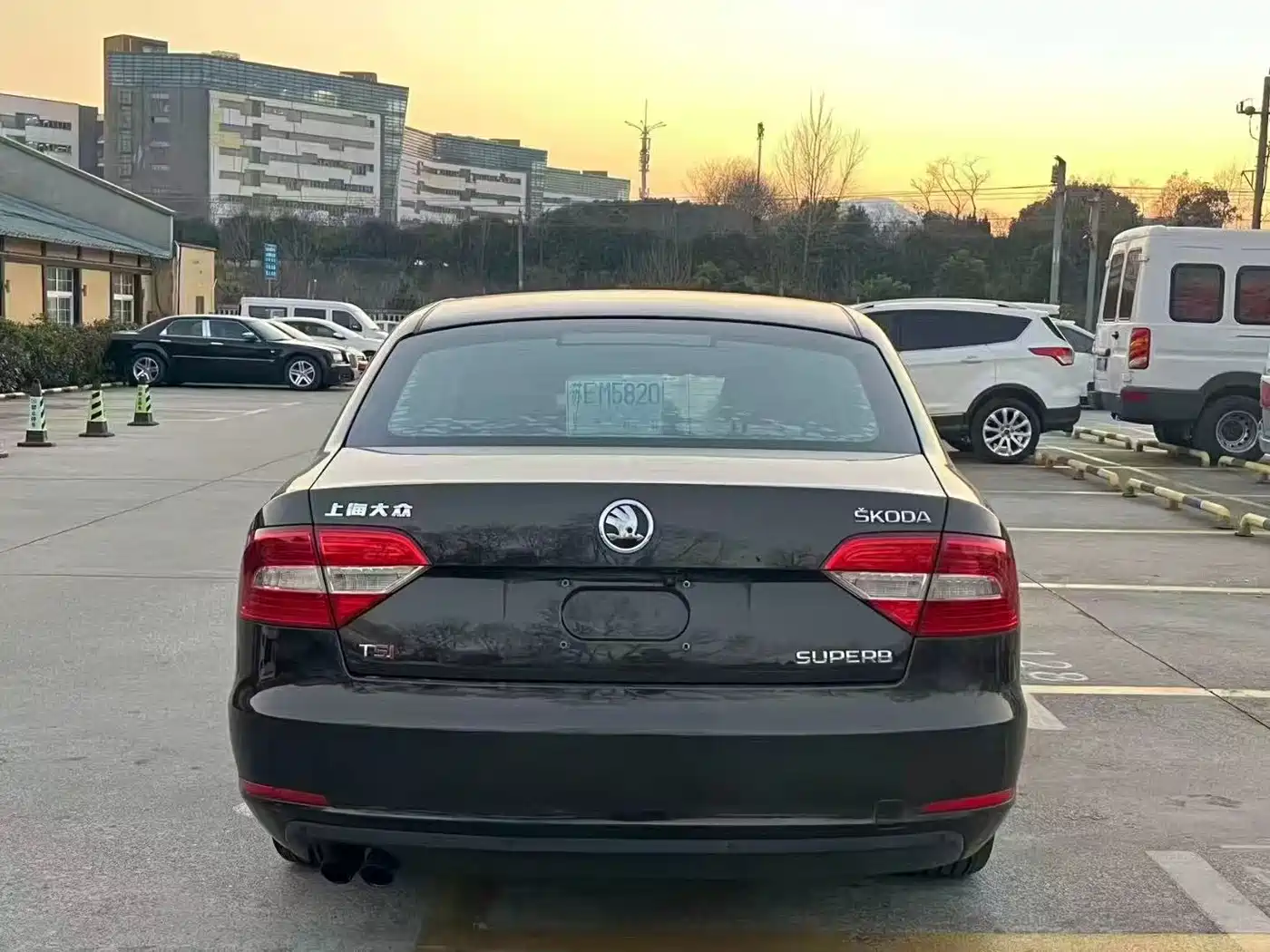 Škoda Superb 2014 2013 1.8TSI Automatic Elite Edition