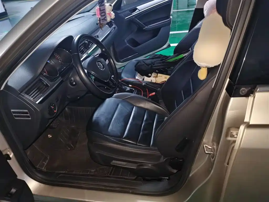 Volkswagen Bora 2017 1.6L Automatic Comfort фото 14