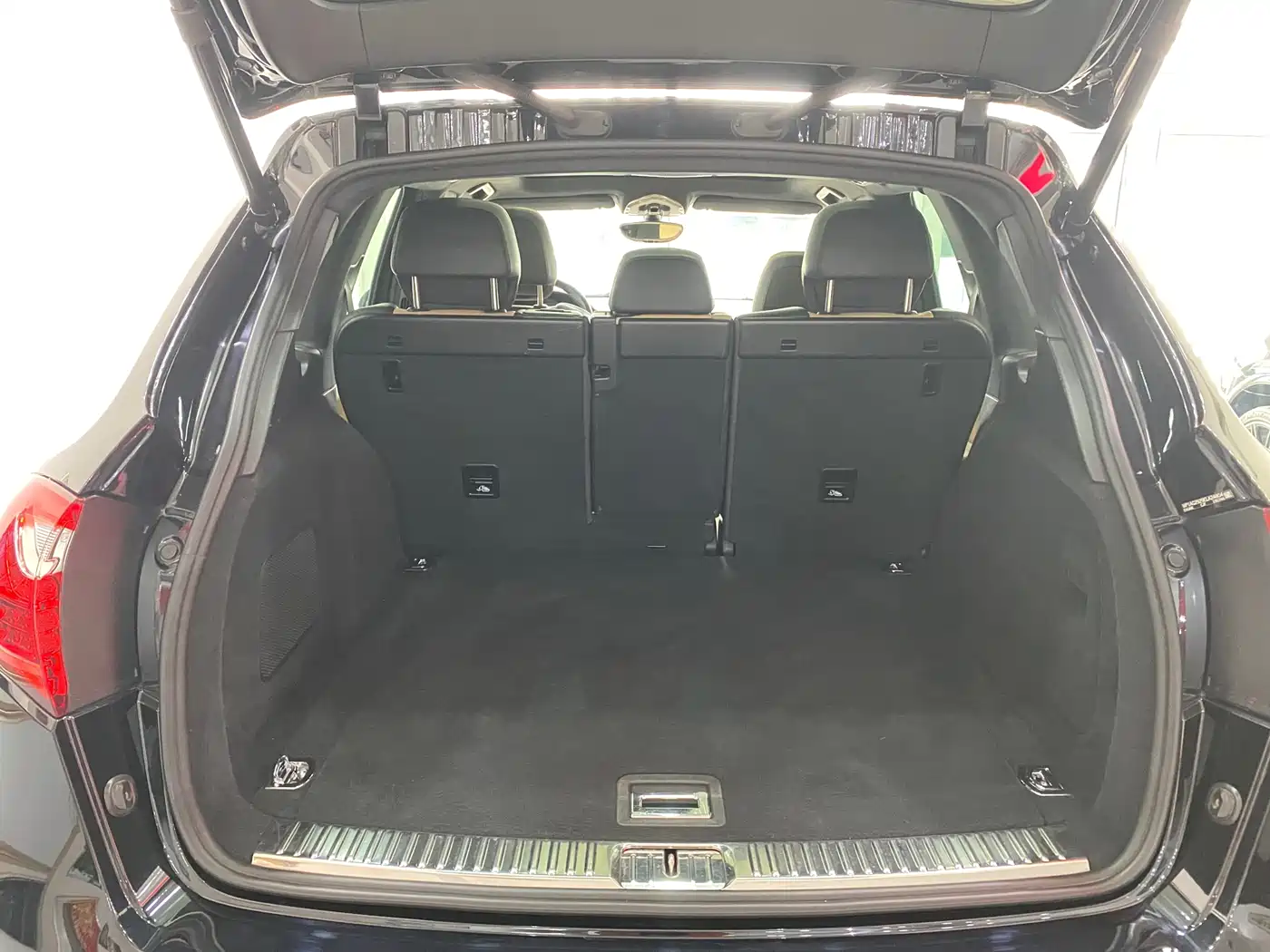 Porsche Cayenne 2014 Cayenne Platinum Edition 3.0T фото 16