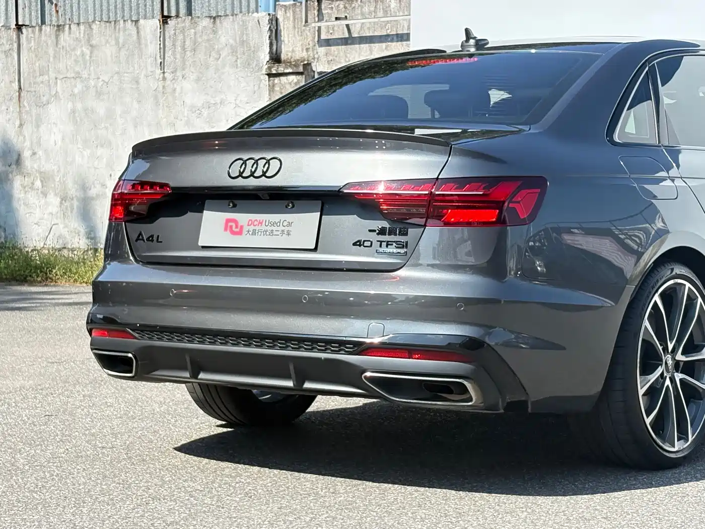 Фото 23 - Audi A4L