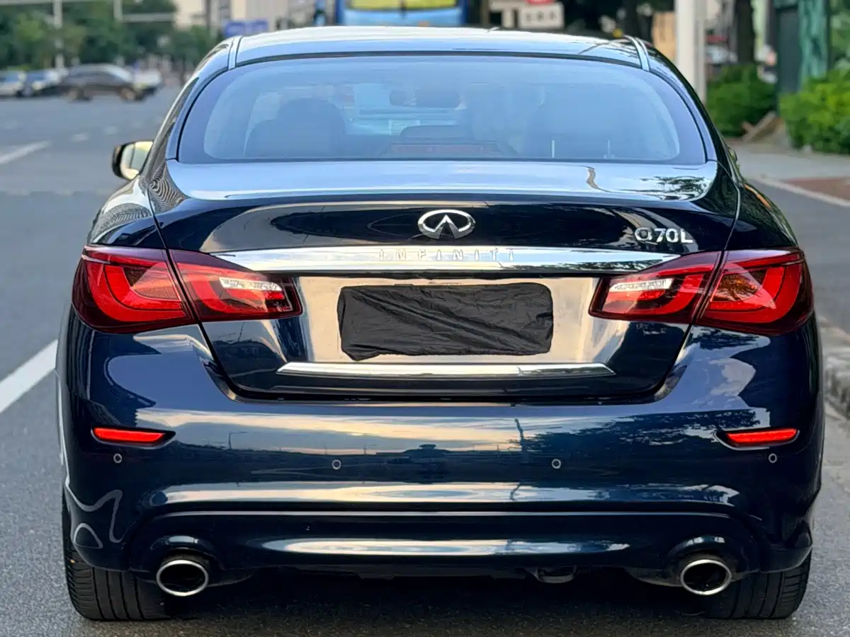 Infiniti Q70 2017 2017 Q70L 2.5L Elite Edition