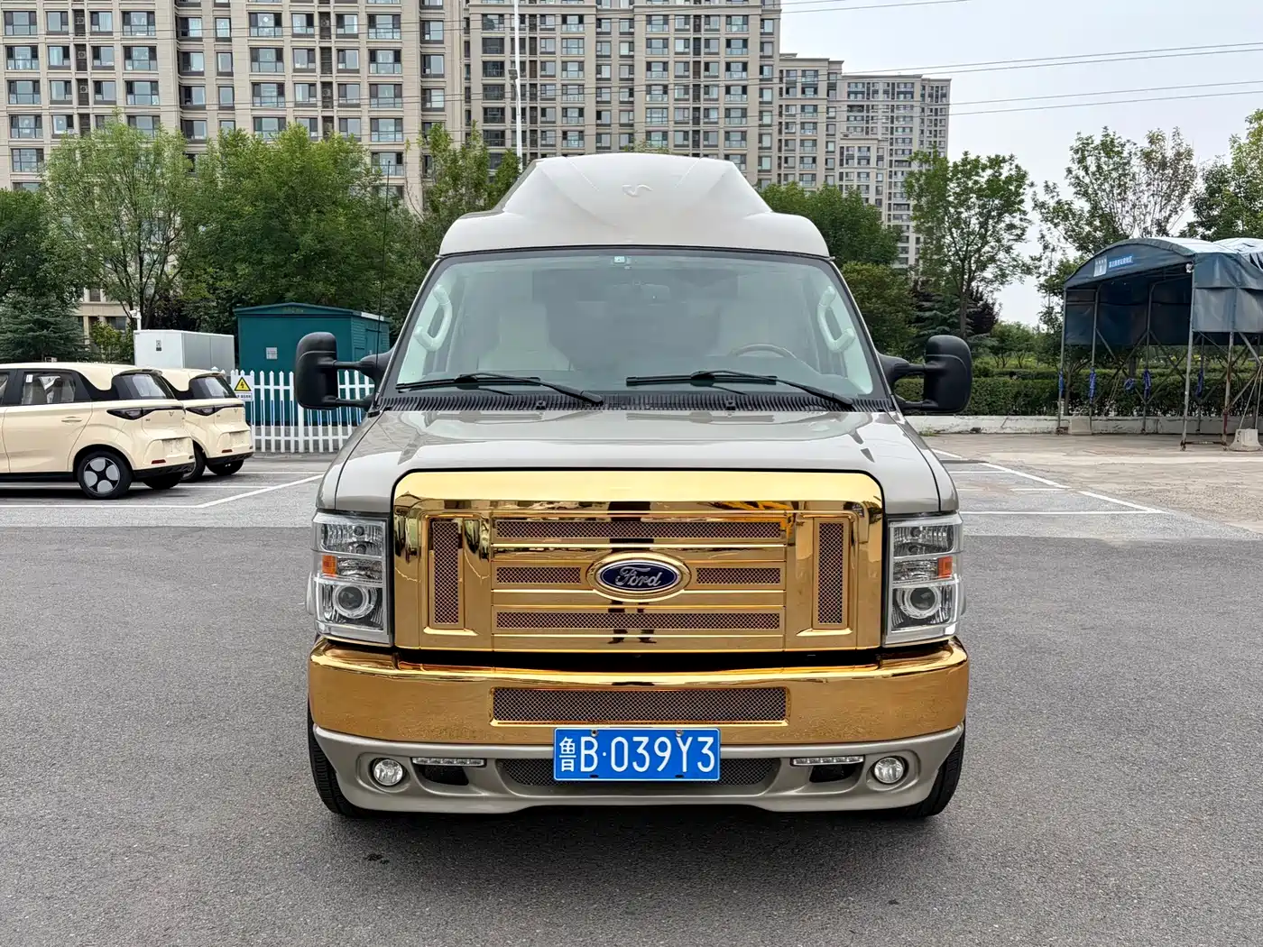 Ford E350 2014 2011 5.4L Platinum Limited Edition