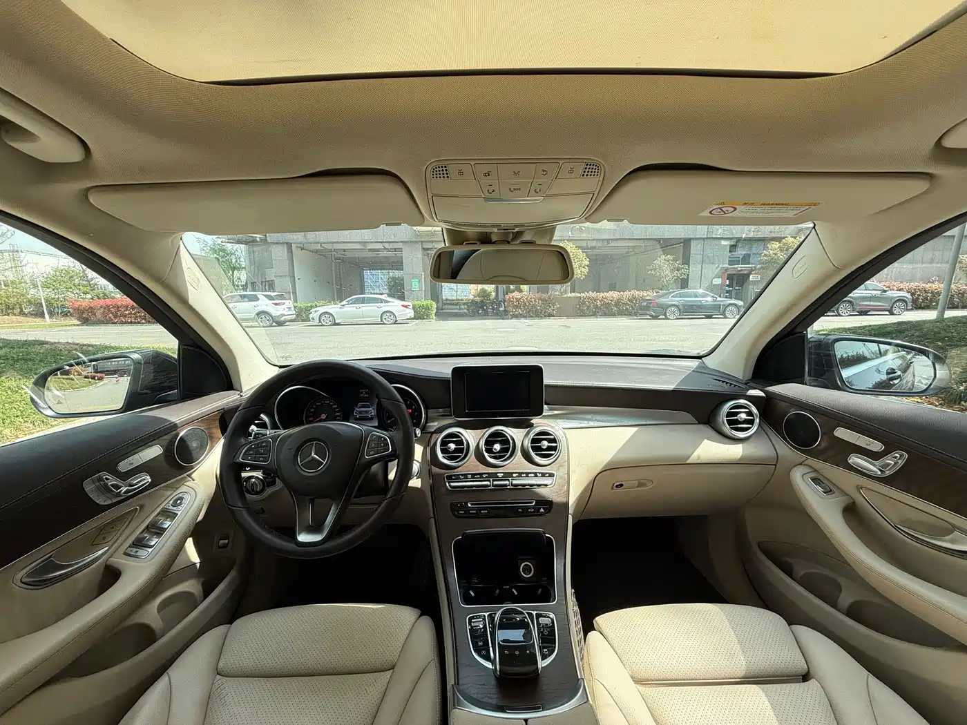 Mercedes-Benz GLC 2016 GLC 300 4MATIC Dynamic фото 8