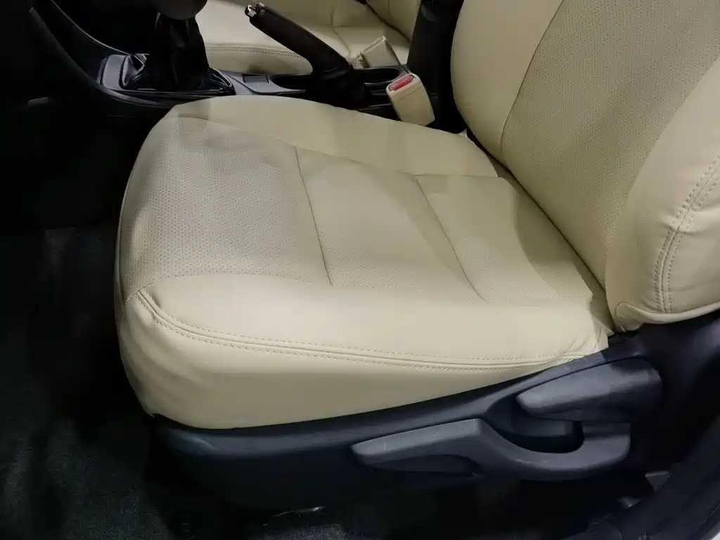 Фото 20 - Toyota Levin