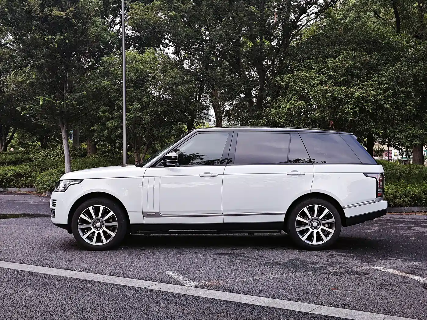 Land Rover Range Rover 2016 2015 3.0 SC V6 Vogue SE Genesis Extended Edition