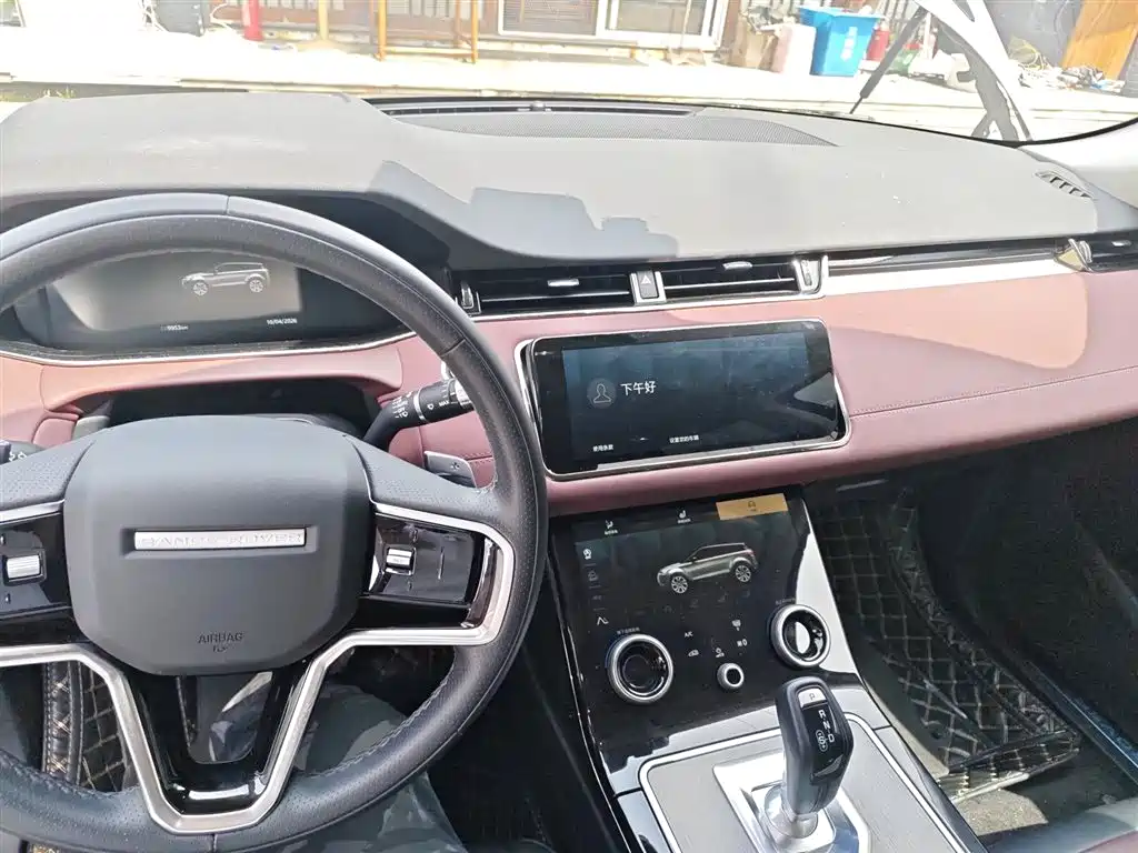 Land Rover Range Rover Evoque 2022 Range Rover Evoque L 249PS R-Dynamic Luxury Edition фото 6