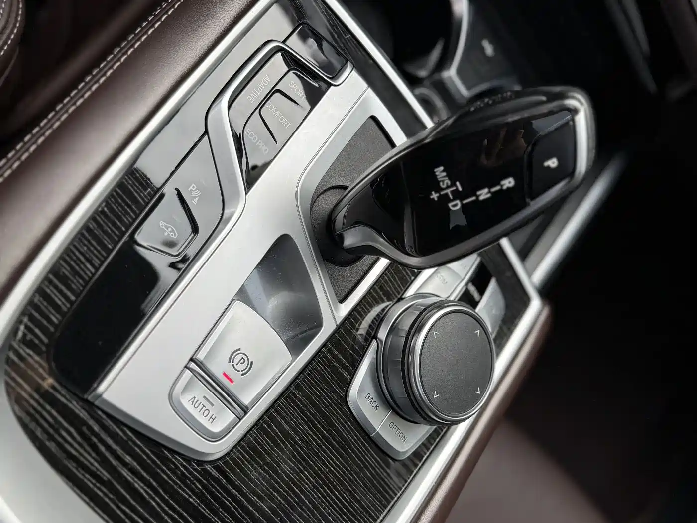 BMW 7 Series 2019 Facelift 730Li M Sport Package фото 16