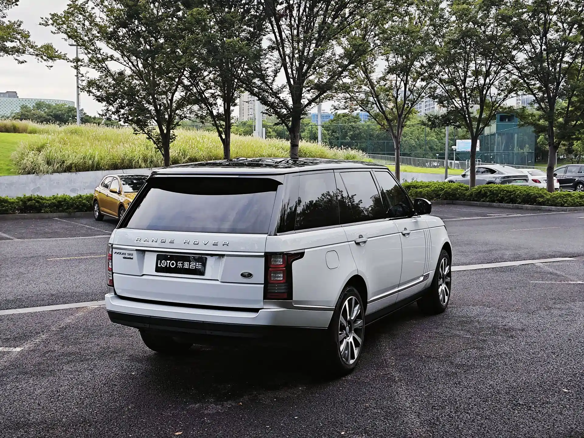 Фото 7 - Land Rover Range Rover