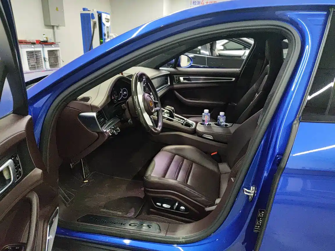 Porsche Panamera 2019 Panamera GTS 4.0T фото 4