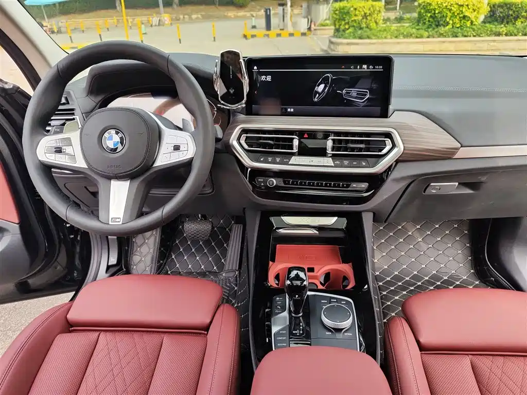 BMW X3 2023 Facelift xDrive30i Leading M Night Package фото 3