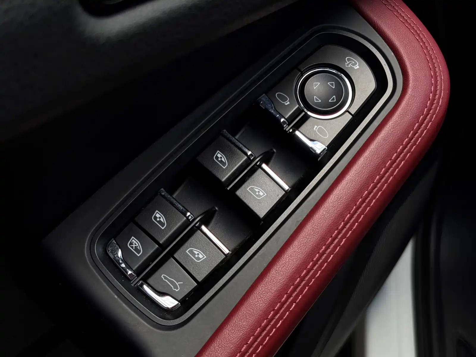 Фото 21 - Porsche Macan