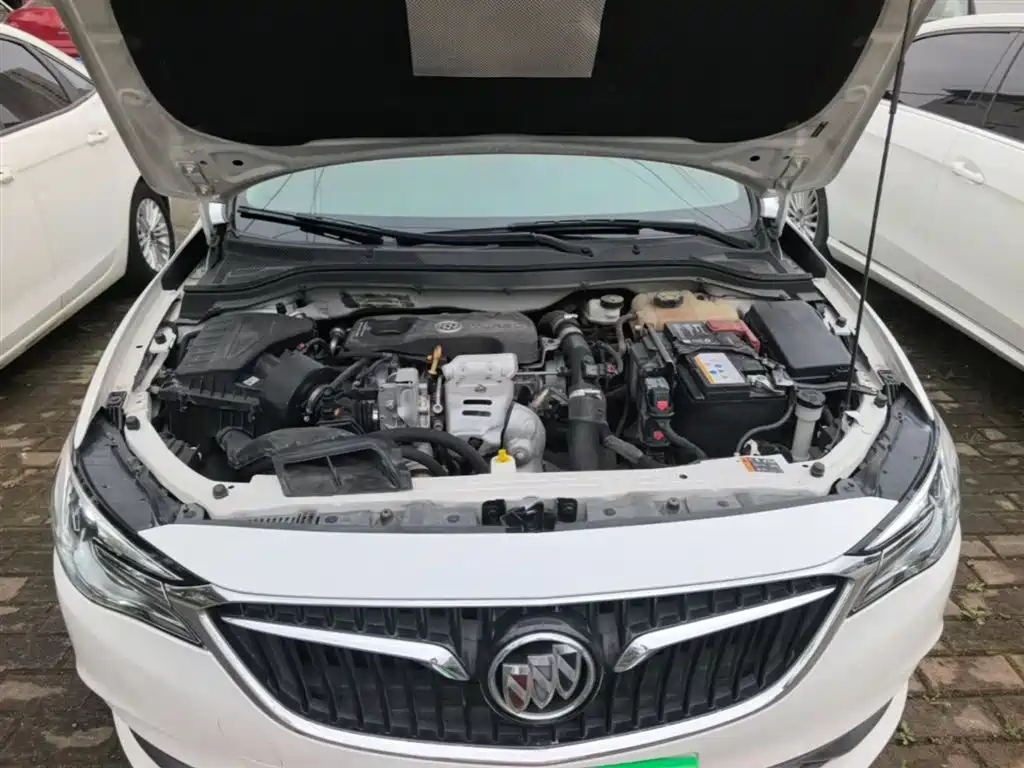 Buick Excelle 2019 15T DCT Connected Elite Type China VI фото 20