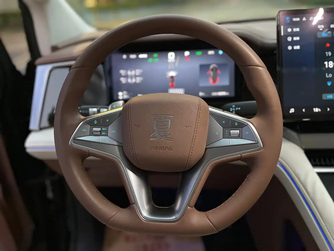BYD Xia 2025 2025 DM-i 1.5T 180km Surpass Edition