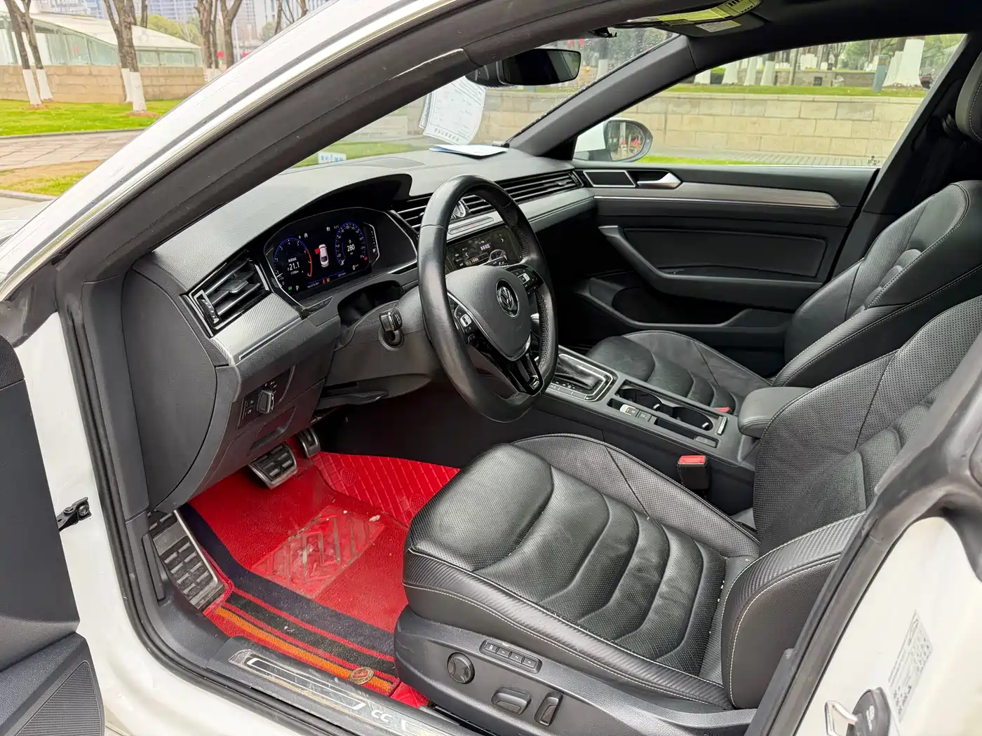 Volkswagen FAW-Volkswagen CC 2020 330TSI Glamour Version China VI фото 8