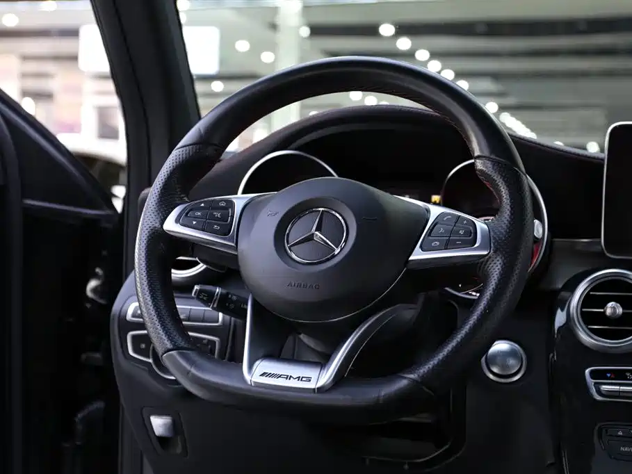 Mercedes-Benz GLC AMG 2017 AMG GLC 43 4MATIC фото 11
