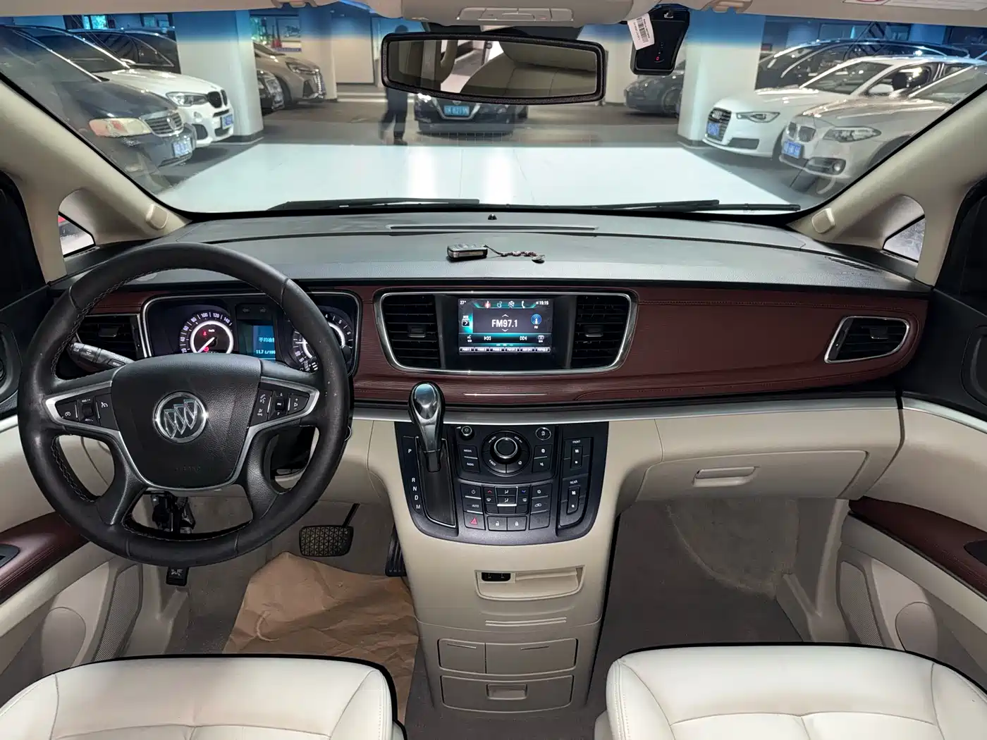 Buick GL8 2018 28T Luxury Model China VI фото 6