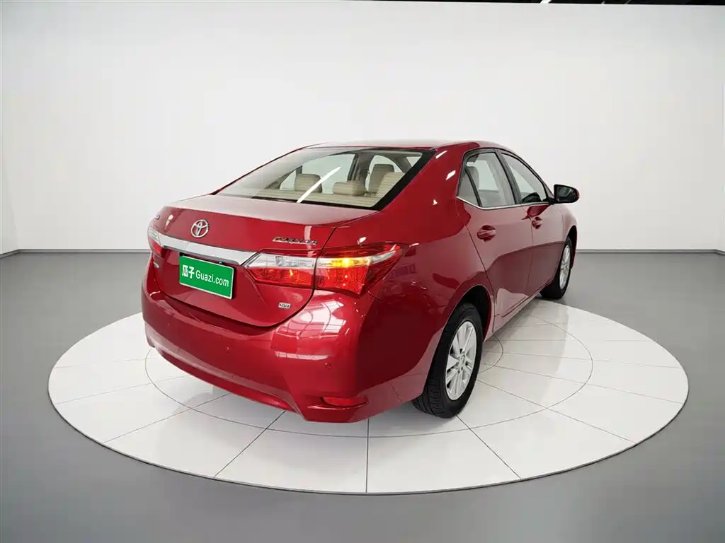 Toyota Corolla 2014 1.6L CVT GL-i фото 7