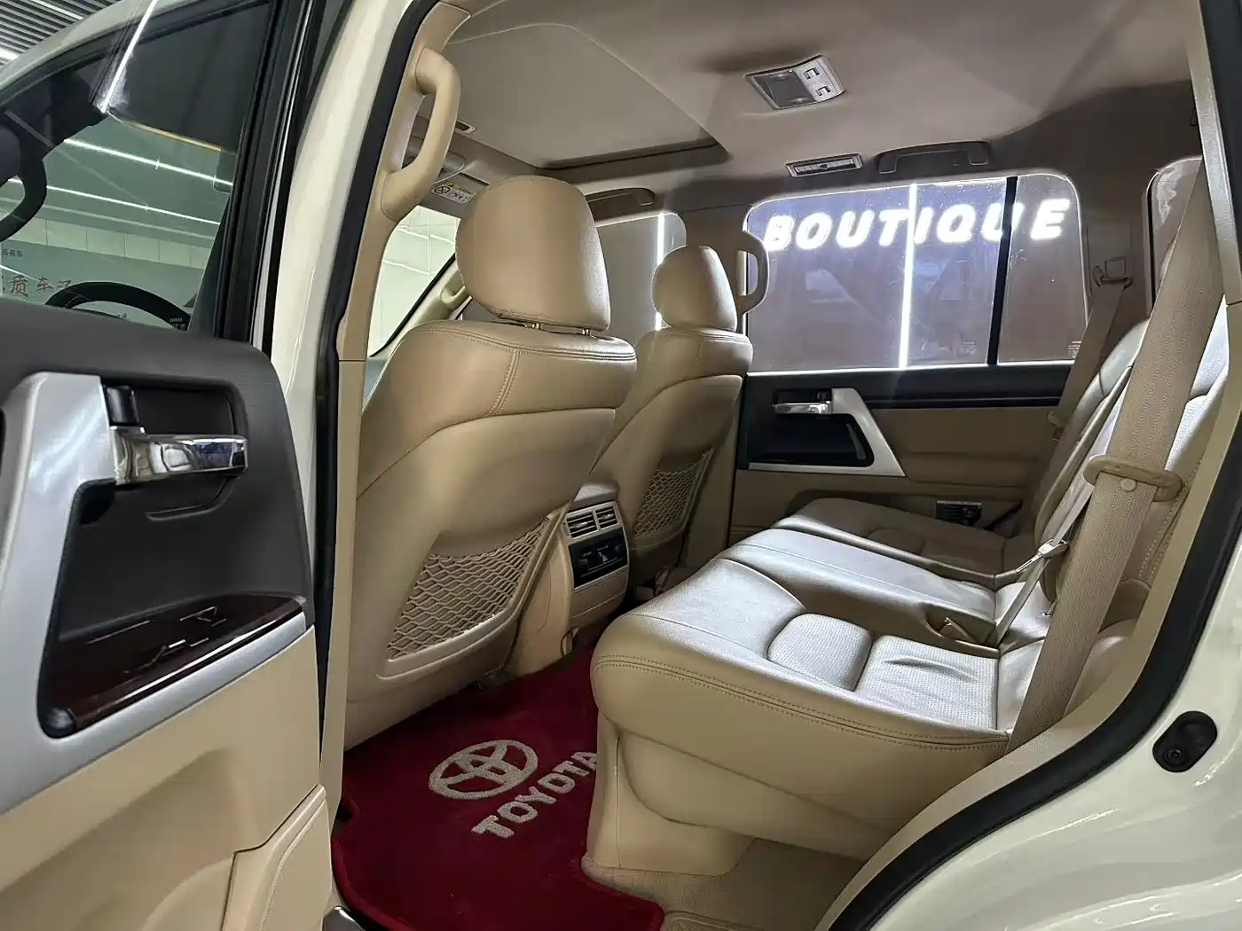 Toyota Land Cruiser (Import) 2015 2015 4.0L V6 Middle East Limited Edition