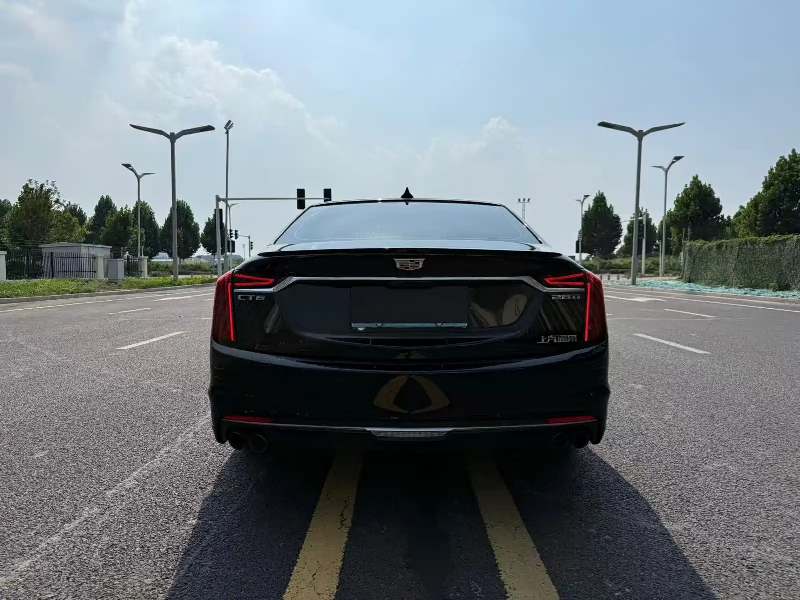 Photo 10 - Cadillac CT6
