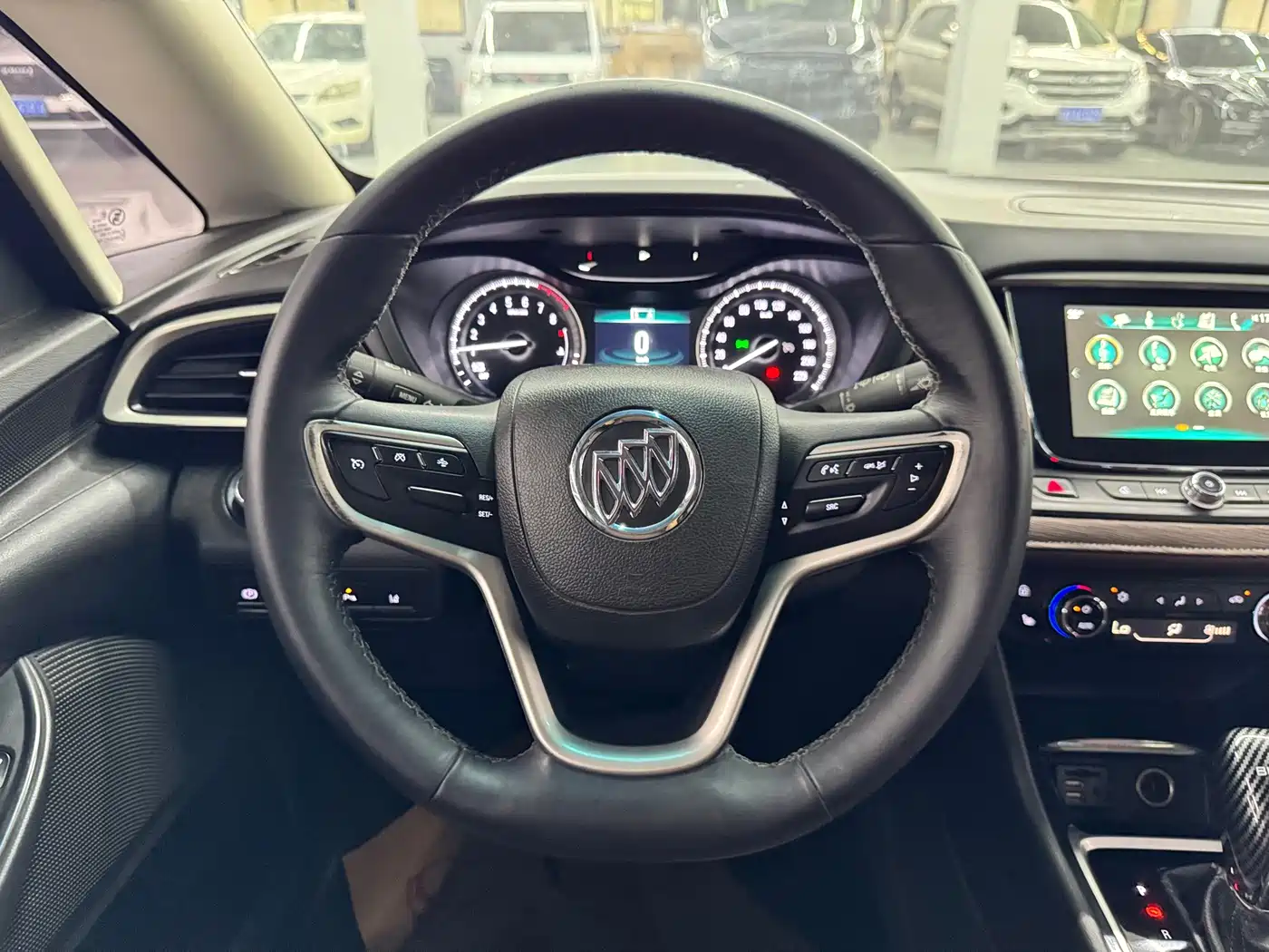 Buick GL6 2018 2018 18T 6-Seater Premium