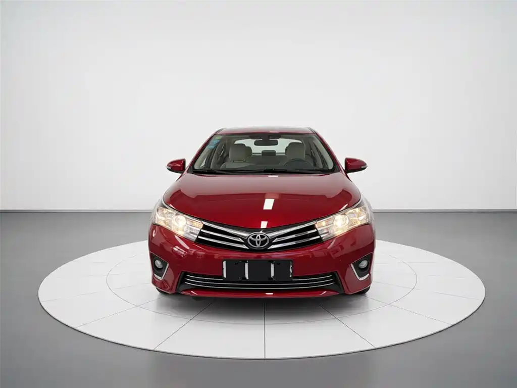 Toyota Corolla 2014 1.6L CVT GL-i фото 3