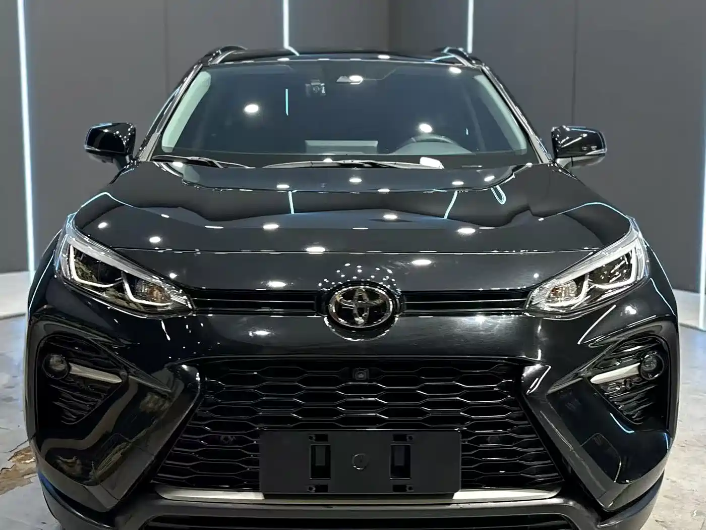 Toyota Wildlander 2024 2023 2.0L CVT AWD Luxury PLUS