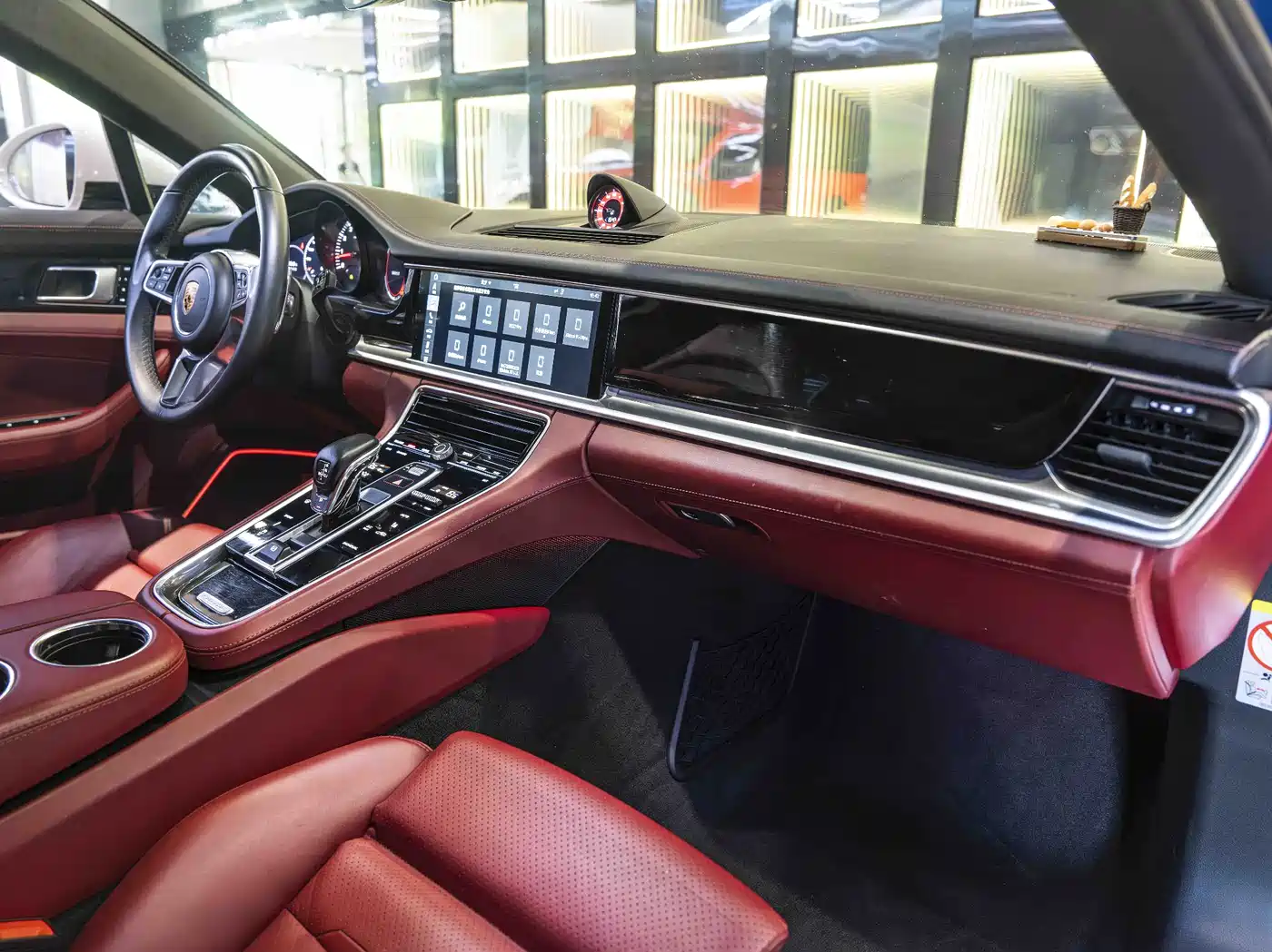 Porsche Panamera 2017 Panamera 3.0T фото 15