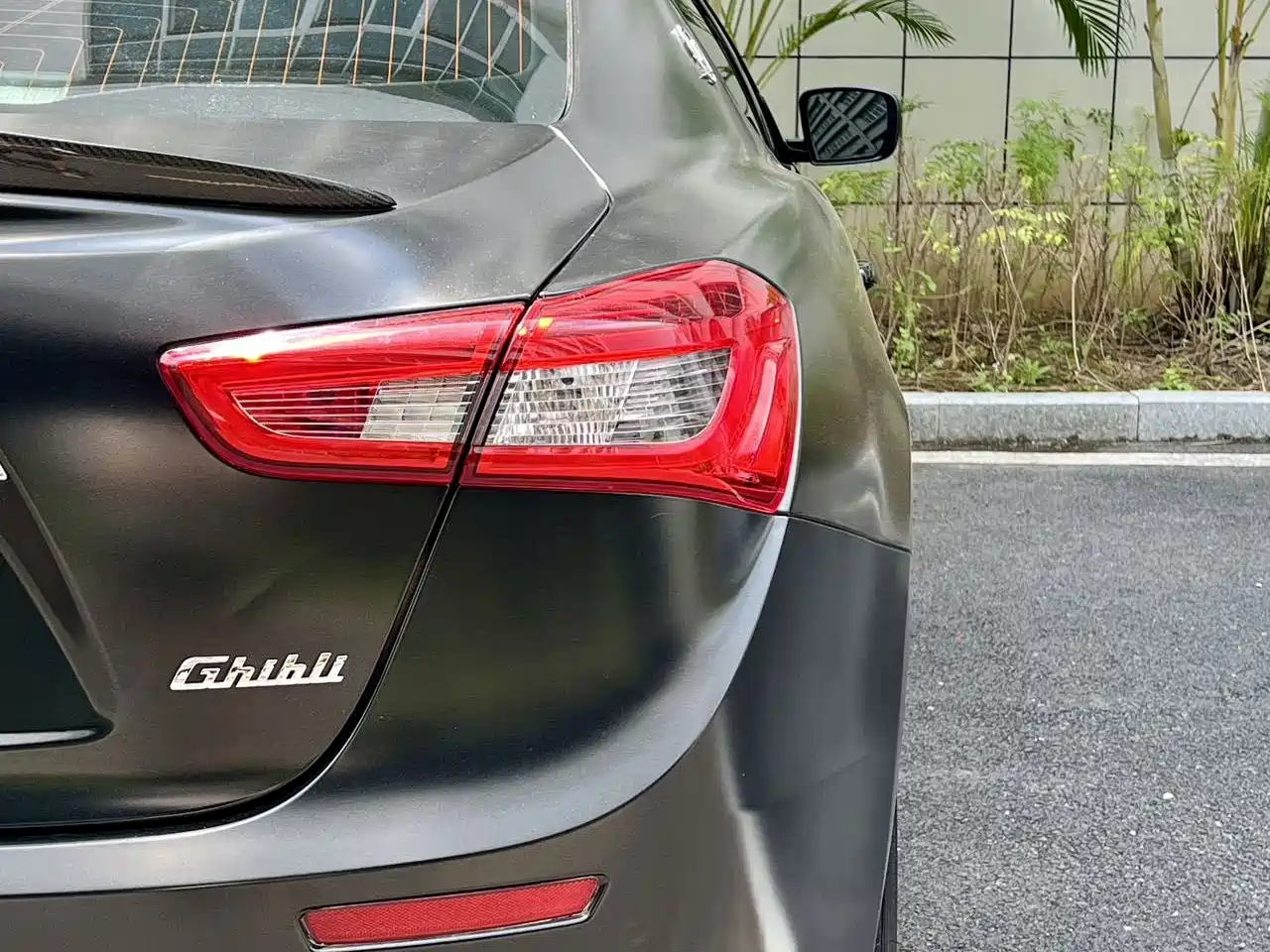 Photo 18 - Maserati Ghibli