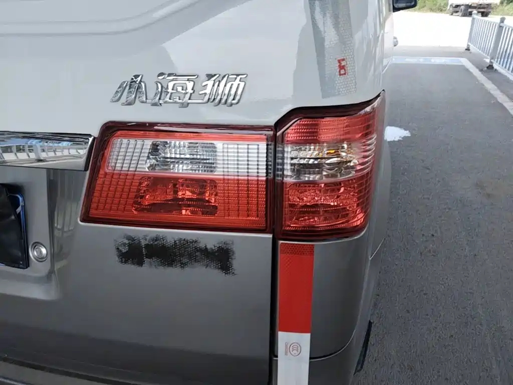 Jinbei Little Sea Lion X30 2023 2021 1.5L Comfort Non-AC Version Van China VI SWC15M