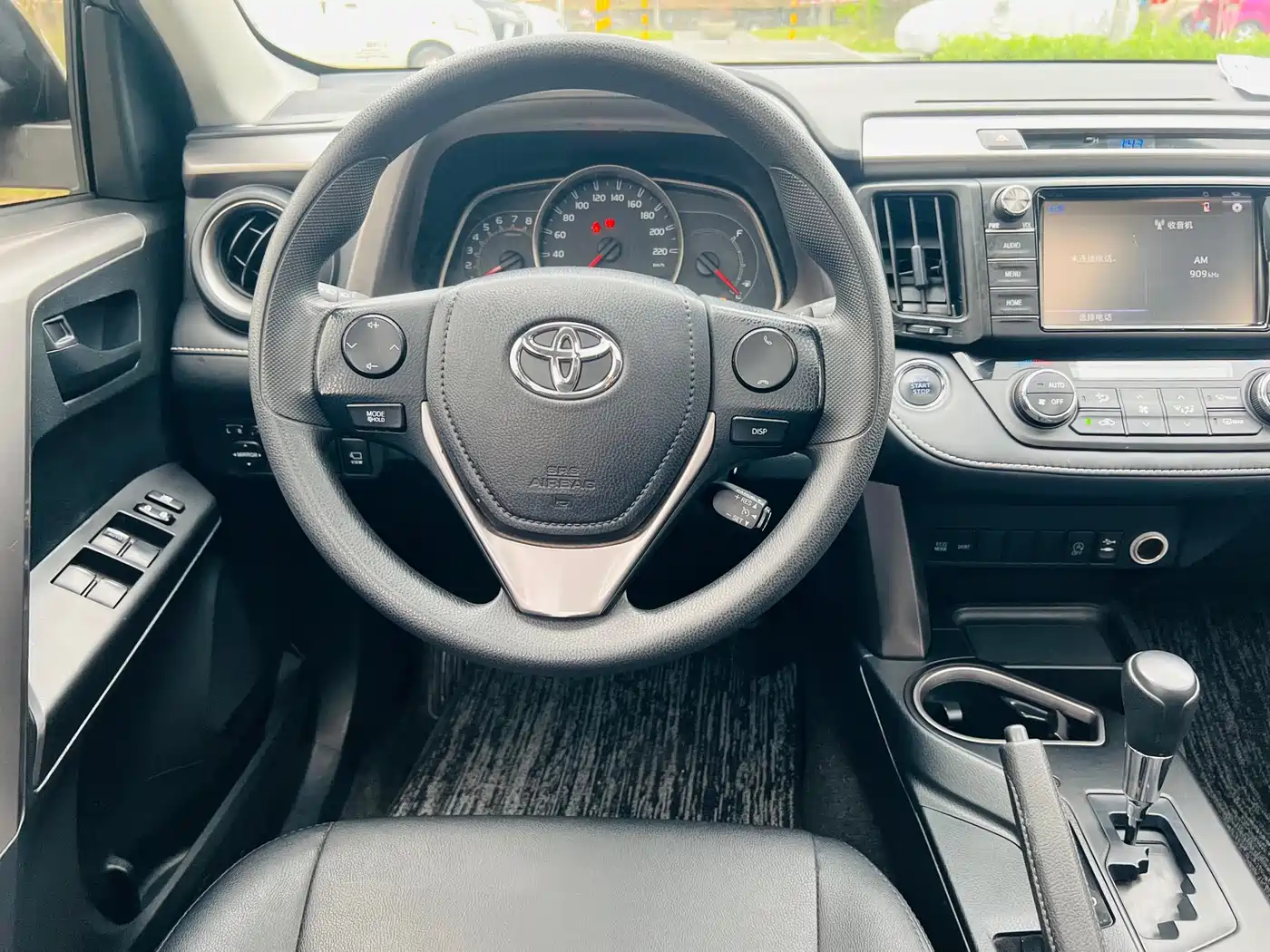 Toyota RAV4 Rongfang 2019 2.0L CVT 2WD Trend Edition China VI фото 14
