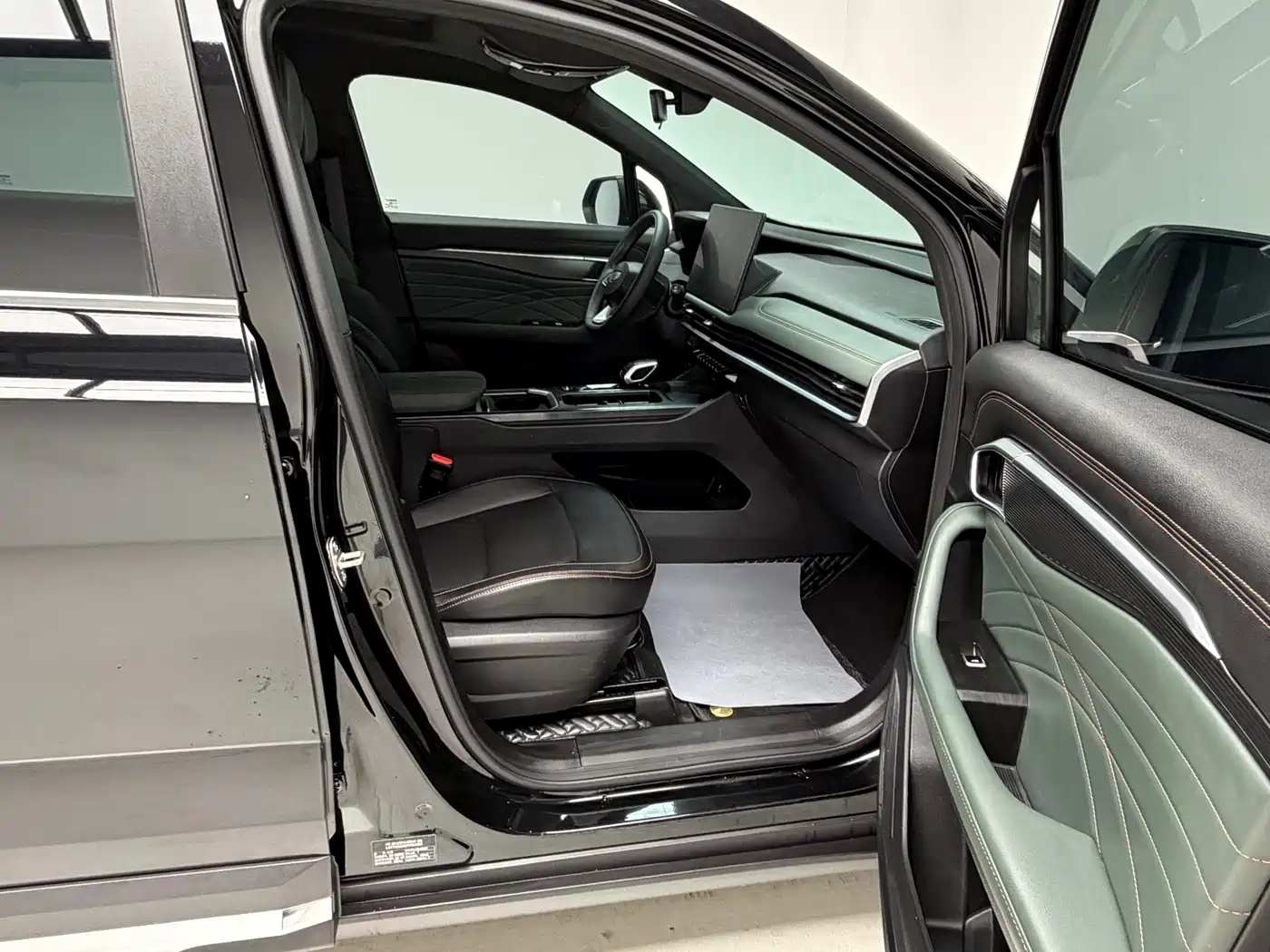 Geely Haoyue L 2024 2024 Model 2.0T DCT Premium