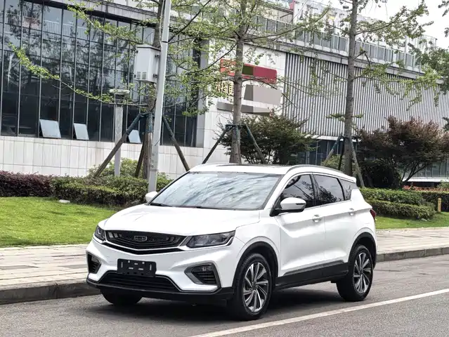 Geely Binyue 2019 Sport 260T DCT Battle China VI