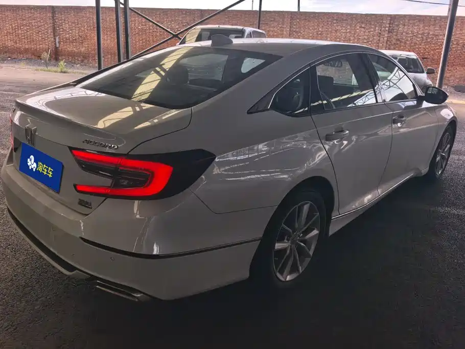 Honda Accord 2026 2022 260TURBO Luxury Edition