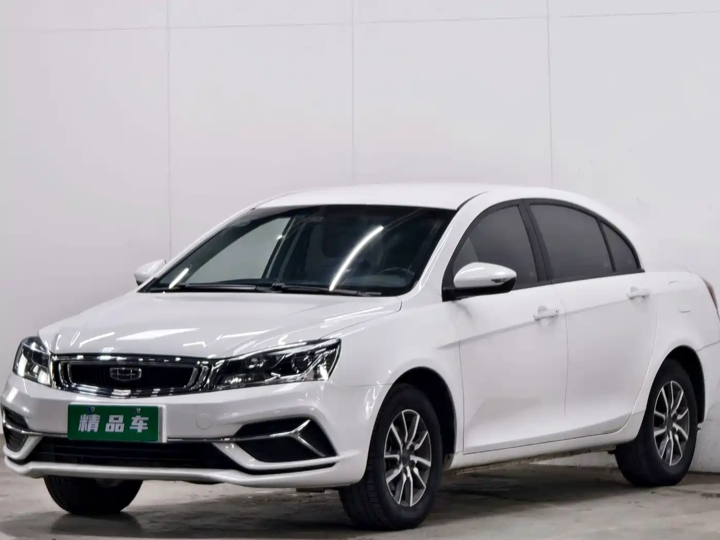 Geely Emgrand 2019 Leading Edition 1.5L CVT Luxury Type China VI