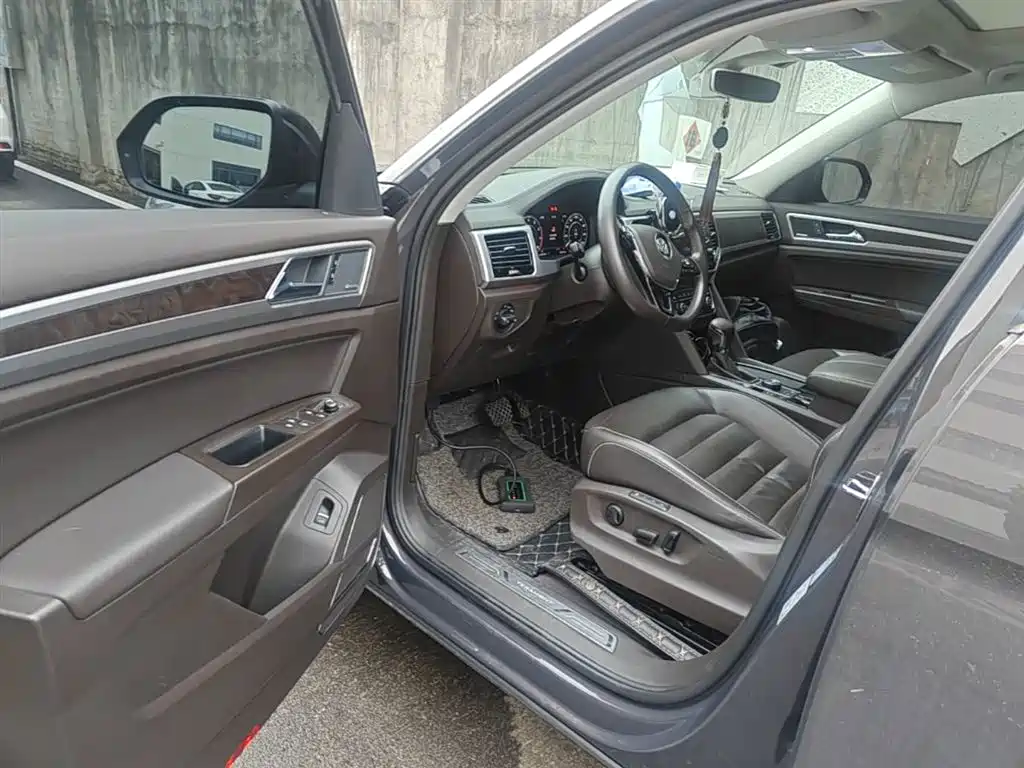 Volkswagen Teramont 2017 380TSI 4WD Flagship фото 16