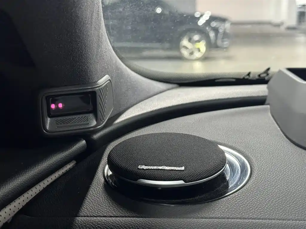 GEELY GALAXY GALAXY SPARKLE 8