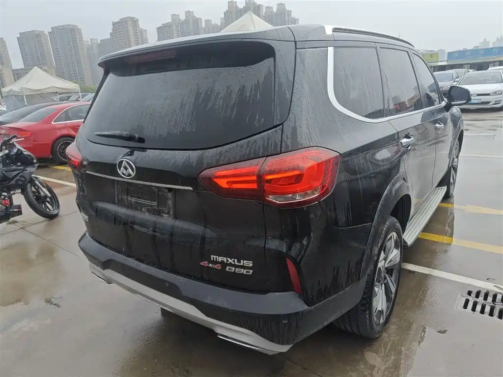 SAIC Maxus D90 2017 2.0T Automatic 4WD Sirius фото 5