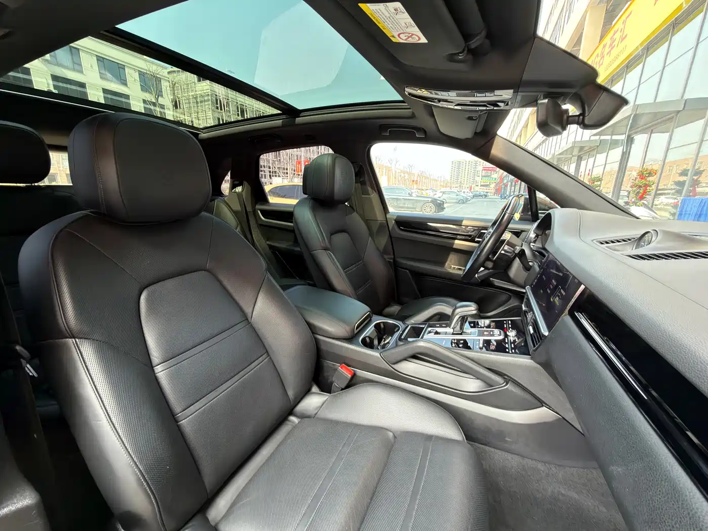 Porsche Cayenne New Energy 2019 Cayenne E-Hybrid 2.0T фото 15
