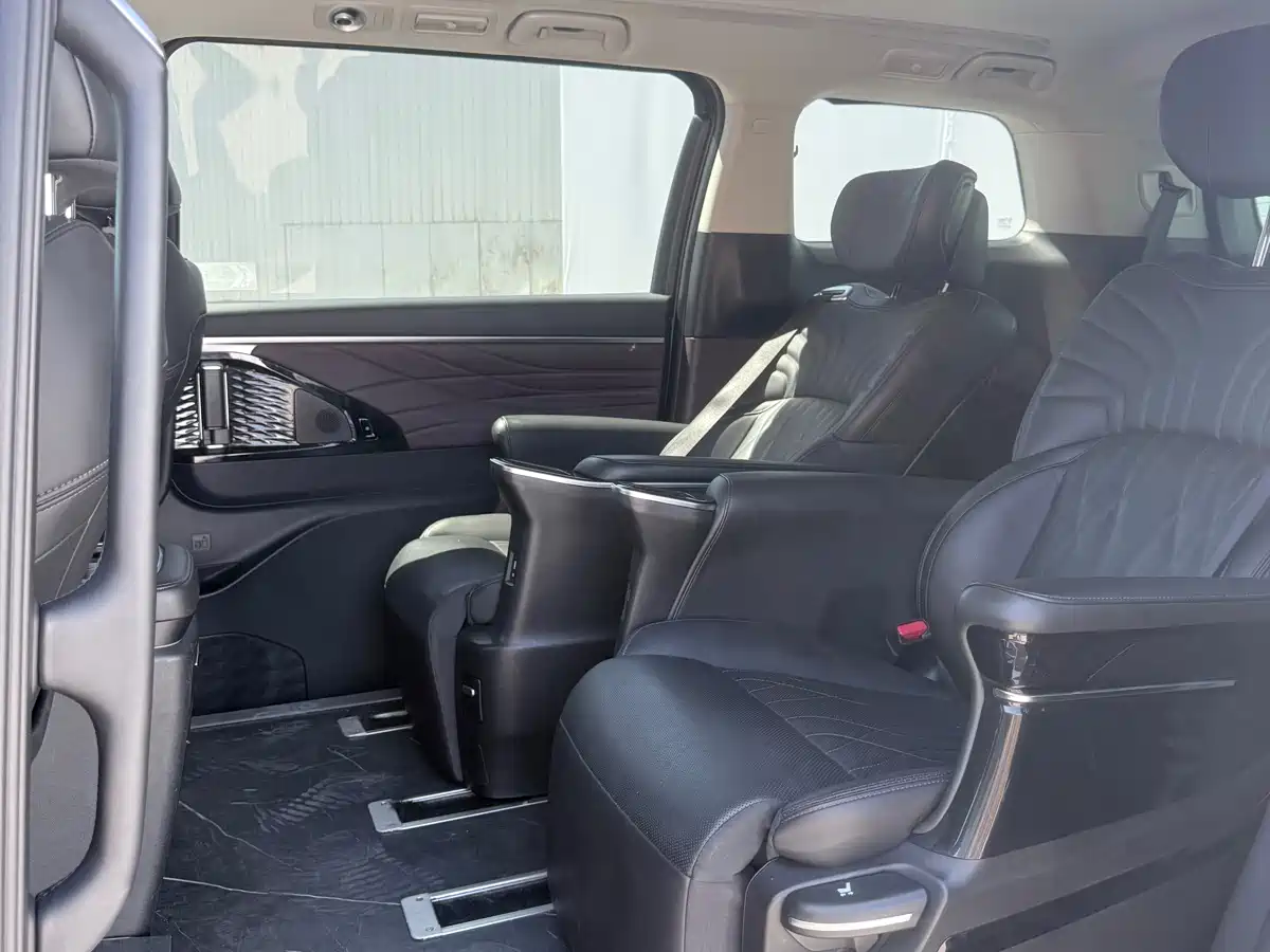 GAC Trumpchi Trumpchi M8 2024 Master Series 400T Premium Edition фото 5