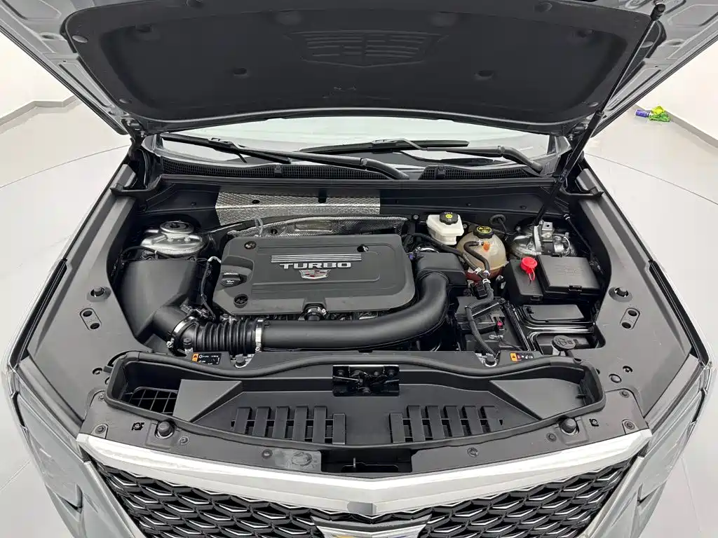 Cadillac XT4 2024 2024 28T 2WD Luxury
