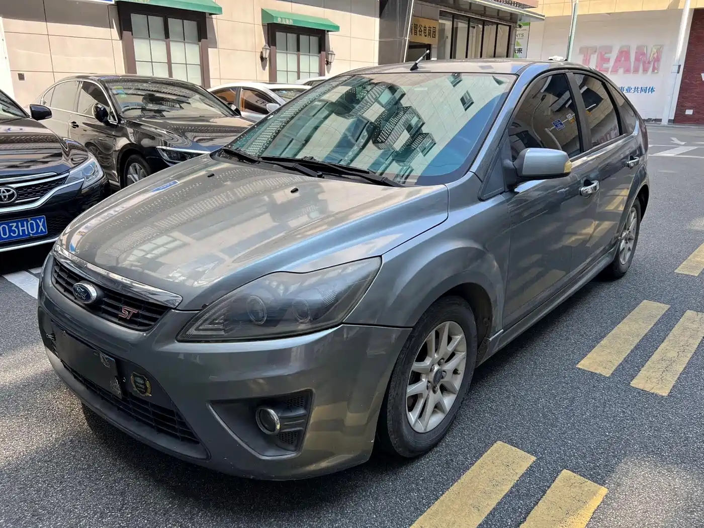 Ford Focus 2009 2009 Model Hatchback 1.8L Automatic Fashion