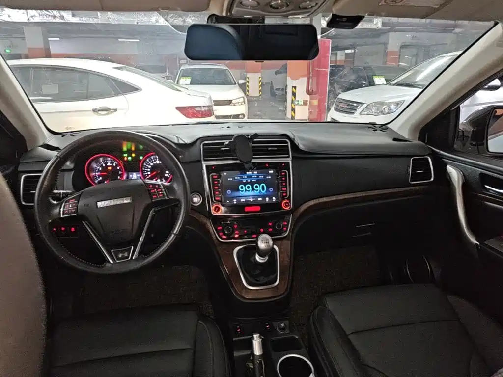 Фото 6 - Haval H6