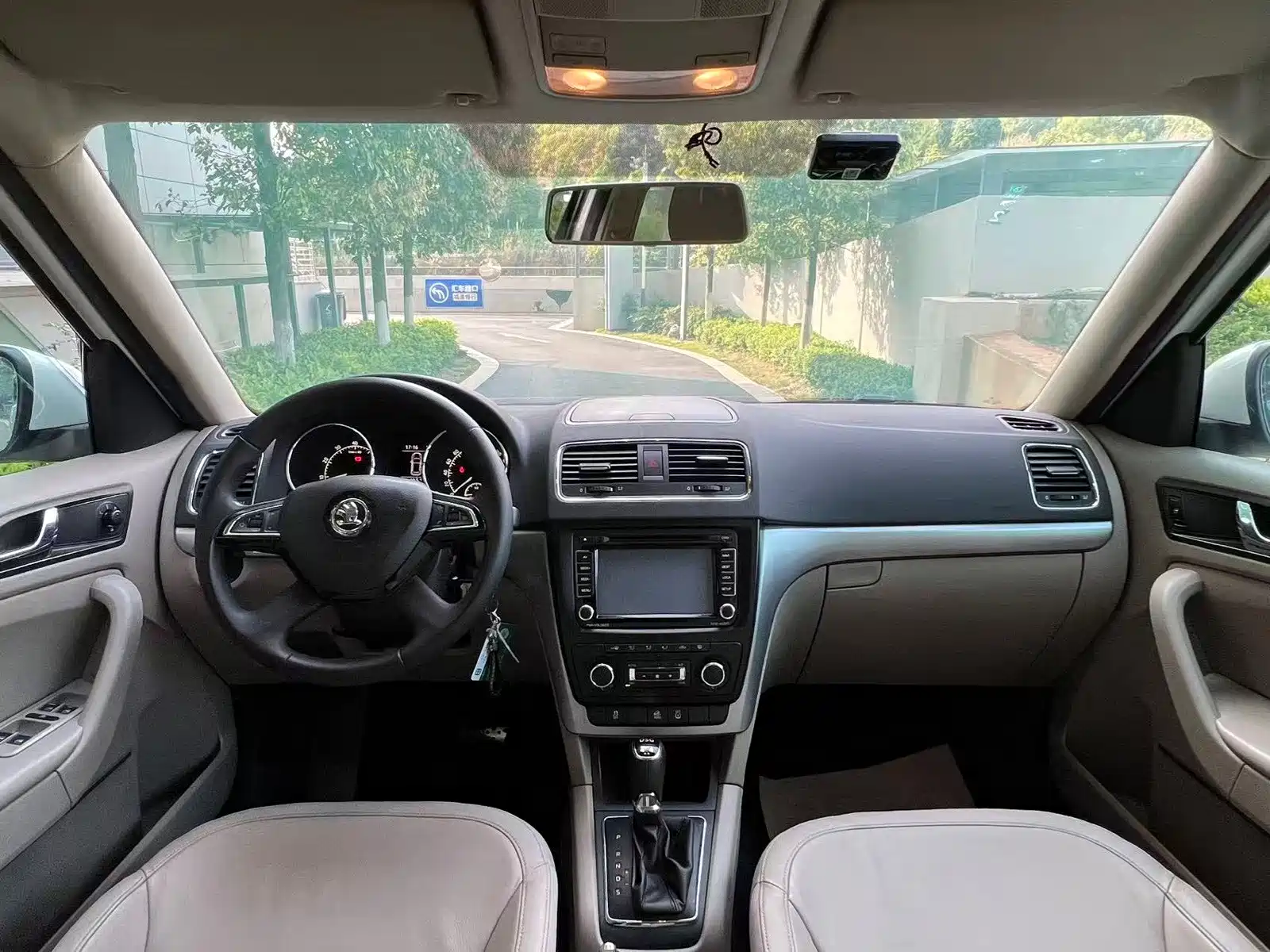 صورة 5 - Škoda Yeti