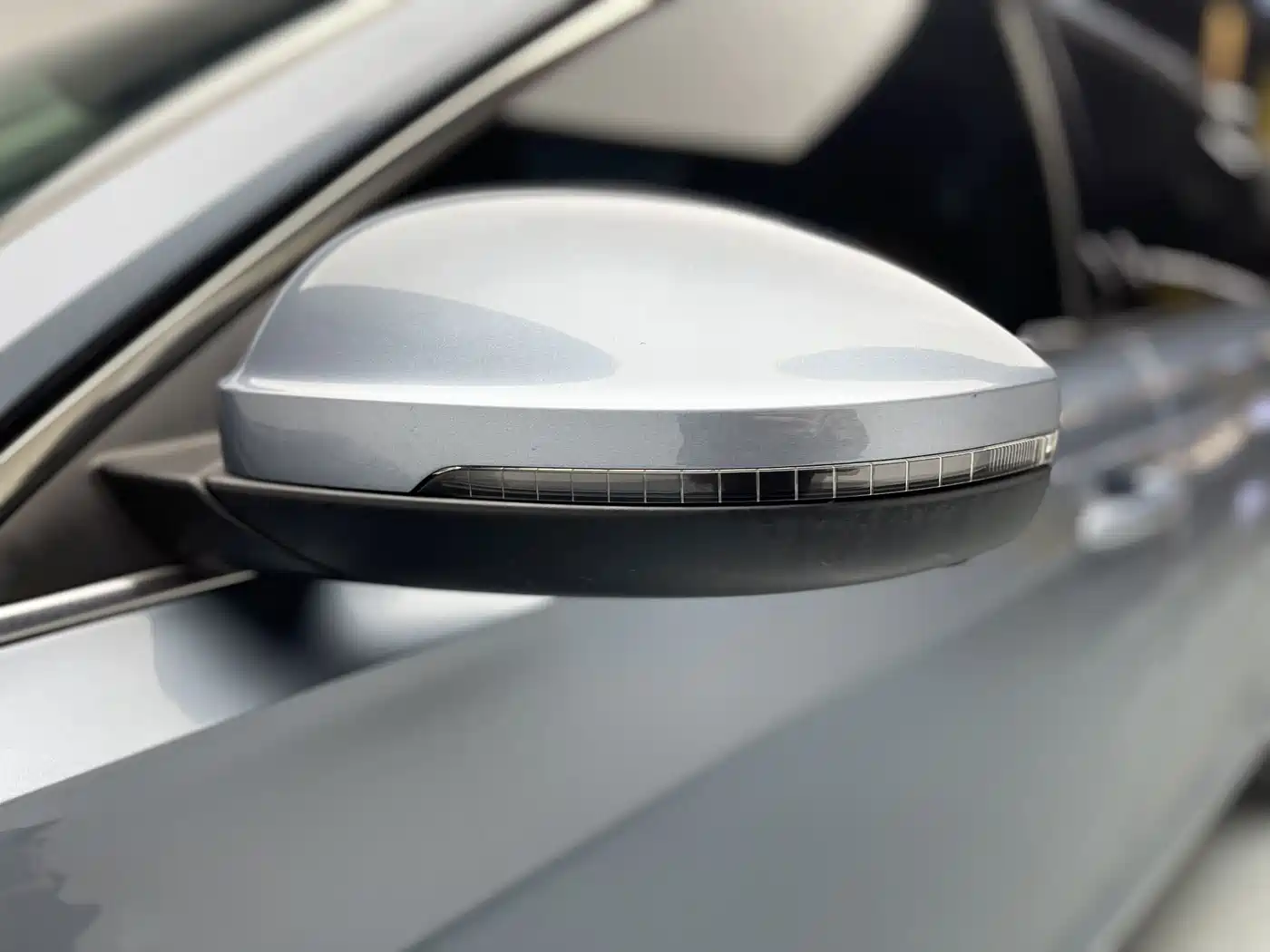 Volkswagen Passat 2022 330TSI Luxury Edition фото 30
