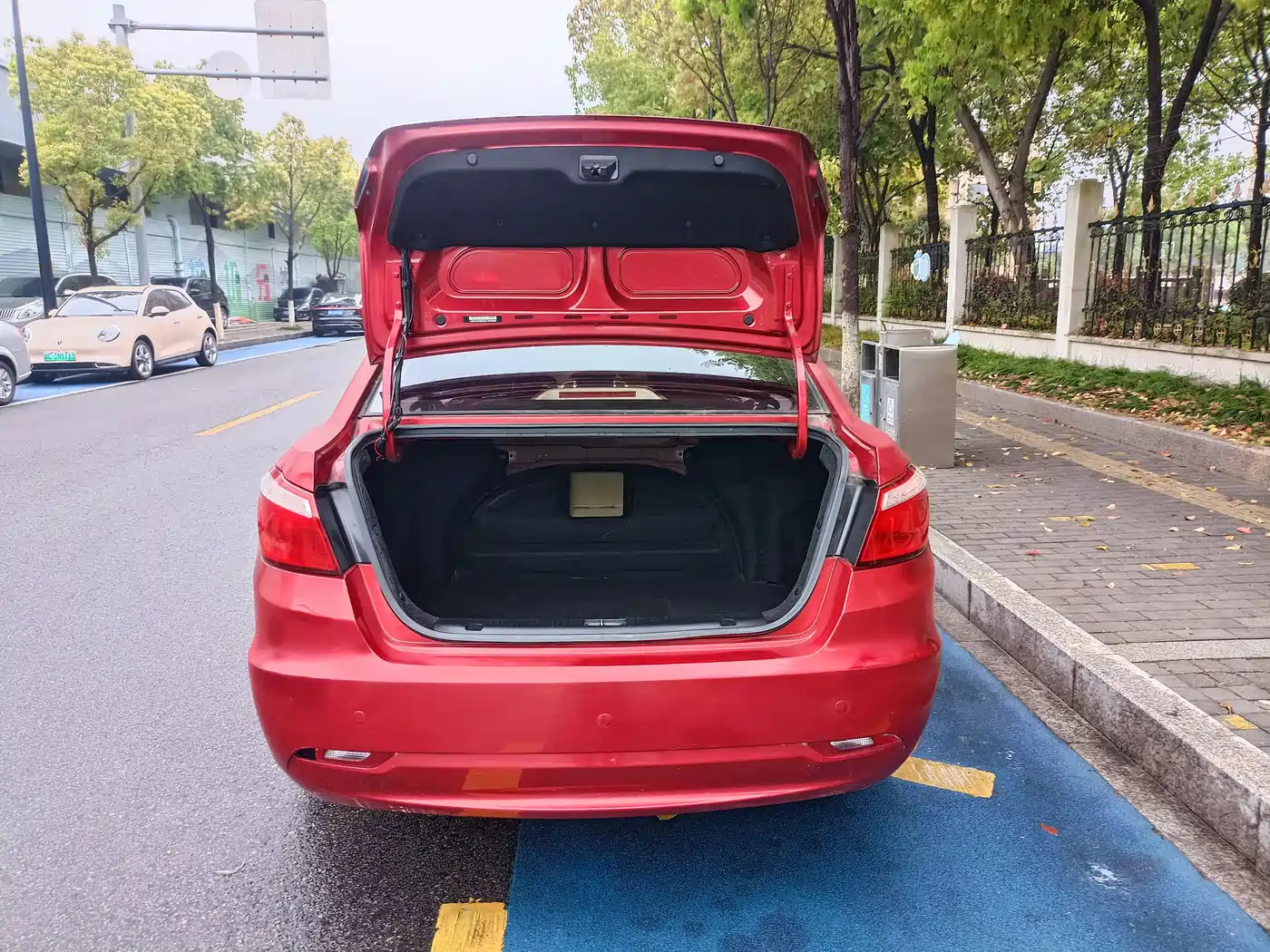 Photo 6 - Changan Eado